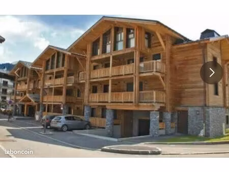 garage fermé à louer