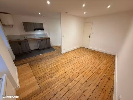 studio refait à neuf billom