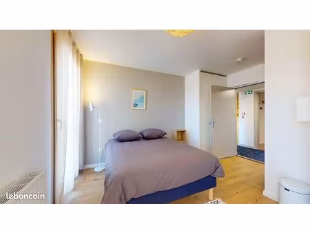 studio 1 pièce 18 m²