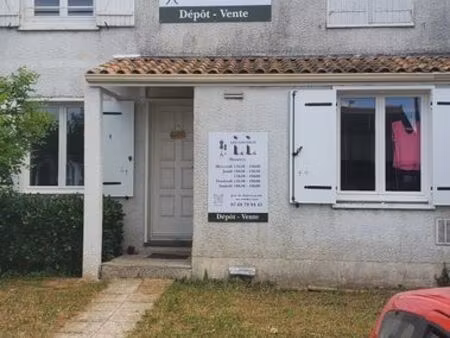 le crès local 60 m2 derriere mc donald