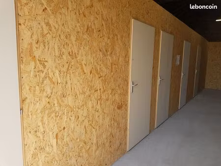 6 m2 soit 15m3 box de stockage  vidéo surveillance