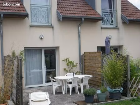 location appartement dans maison mitoyenne pelousey