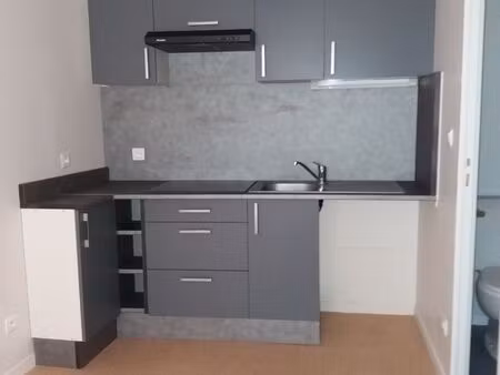 t2 centre saint romain avec cave