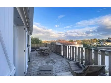 location appartement  98.51 m² t-4 à antibes  2 100 €