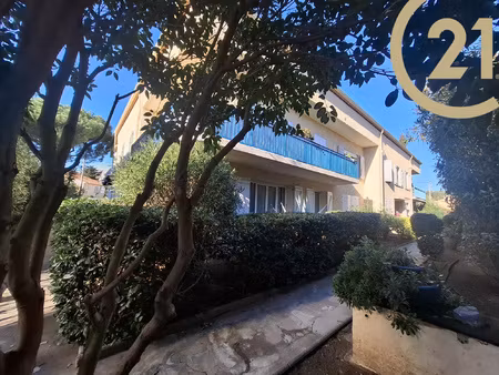 frejus (83600) 3 pieces de 80m2 avec place de parking