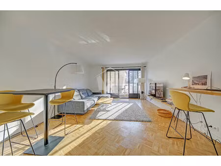 st wandrille - refait à neuf avec 2 balcons et parking sous-sol