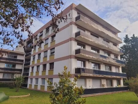 appartement f2 avec balcon et cave