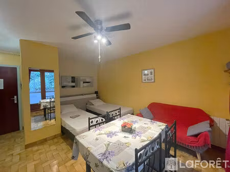 studio meublé avec loggia à vernet-les-bains
