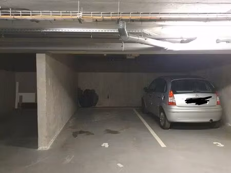 place de parking lille centre