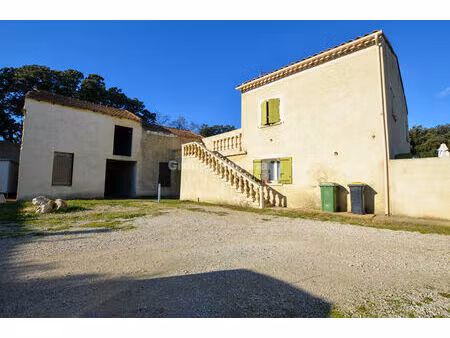 sorgues  près d'avignon  maison divisée en deux appartements  160m² s.u. & corps de ferme 