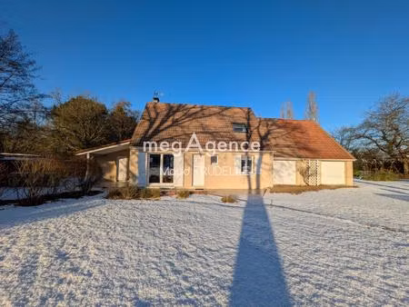 maison sous la neige