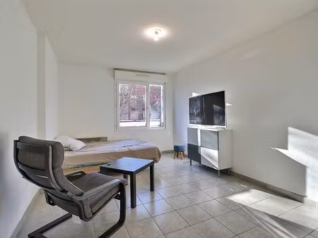 a louer - studio - le pontet 23.63 m2 dans résidence sécurisée avec parking