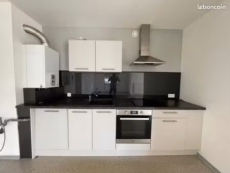 grand t3 - 95 m2 - remering les puttelange - parking