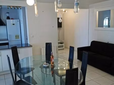 location appartement t3 rénové port de bormes