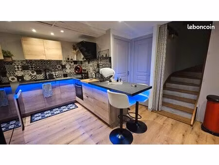 maison a louer pour 1 an