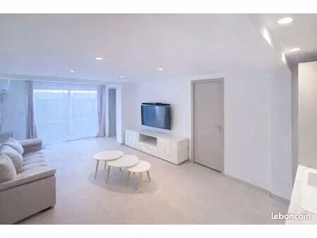 deux pièces meublé et équipée