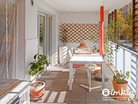 bel appartement traversant  deux exterieurs