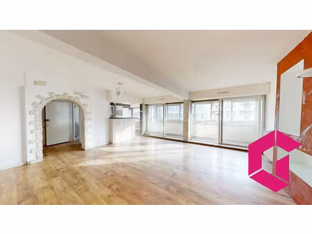 appartement t4 lumineux de 110m2 et garage  bellevue