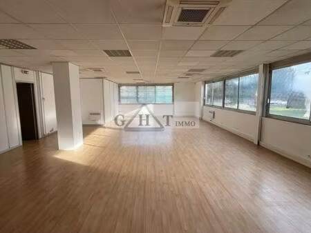 bureau 110m² a louer aux ulis