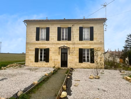 belle girondine proche de saint-émilion