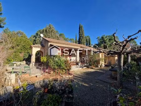 maison d'environ 92m² à rénover