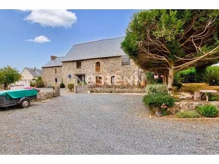 vente maison à coëtmieux (22400) : à vendre / 196m² coëtmieux