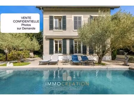 maison de luxe de 366 m2 en vente lyon  france