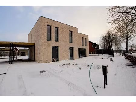 huis te huur in merksplas met 4 slaapkamers