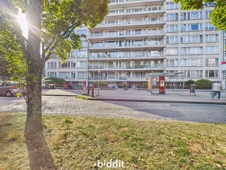 appartement en vente publique à avenue henry dunant 4 evere (vbd69498)