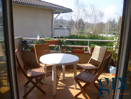 a louer t3 entièrement repeint sur brie et angonnes