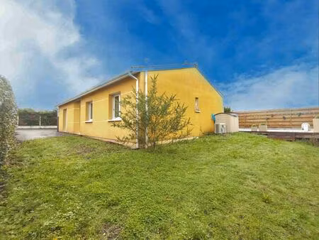 maison de plain-pied t4  jardin  piscine