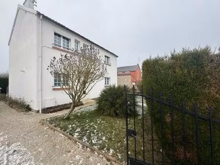 vente maison 6 pièces 108 m² belleu (02200)