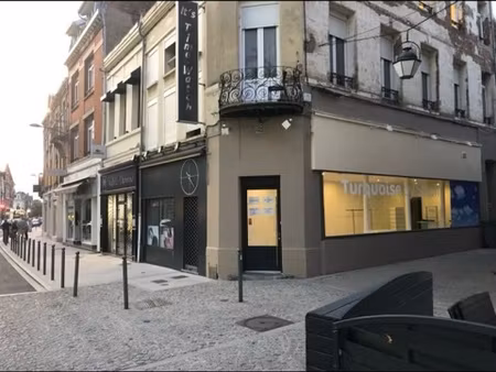 à louer fonds de commerce 29 m² – 500 € |cambrai