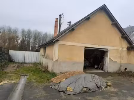 en vente garage-parking 70 m² – 26 990 € |baugé-en-anjou