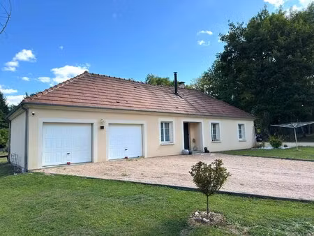 maison de plain-pied de 157 m² 5 chambres double garage proche saint martin d'auxigny