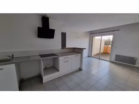 location appartement 2 pièces 46m² gallargues le montueux 30660