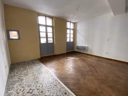 location appartement 1 pièce 28m² montauban 82000