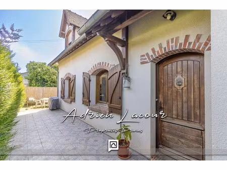 vente maison 7 pièces 139 m² à gièvres (41130)  163 800 €