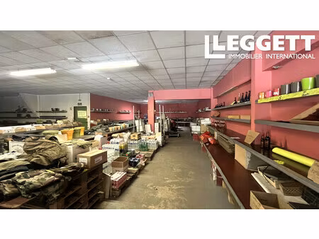 achat maison 400m² gondeville 16200