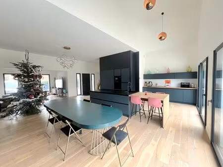 maison de luxe 3 chambres en vente à nesles  france