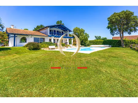 achat maison 6 pièces 211m²