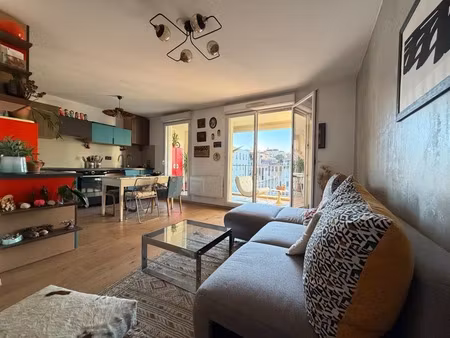 13004 - bd de la federation - t2 46m2 - double terrasses - dernier étage - box privatif fe