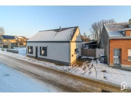 instapklare gezinswoning te moorsel