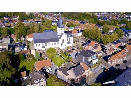 gebouw gemengd gebruik te koop in bassevelde