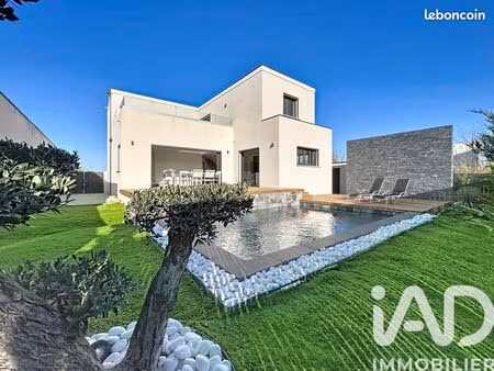 villa 5 pièces 147 m²