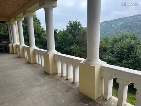 maison meublée pour chambre d'hôtes