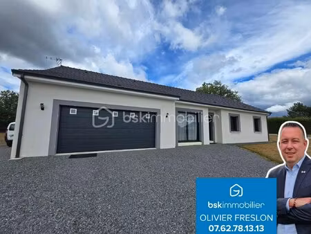 pavillon de 113 m² à urzy