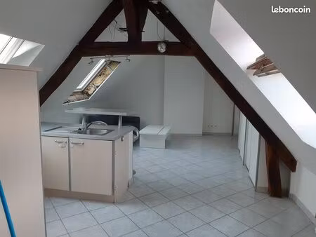 loue apartement meuble