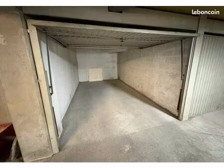 box fermé sécurisé - centre ville de lorient