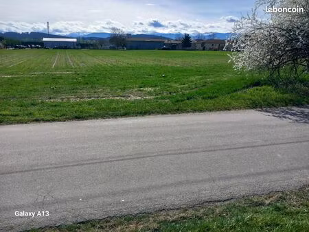 terrain de 500 à 5000m2